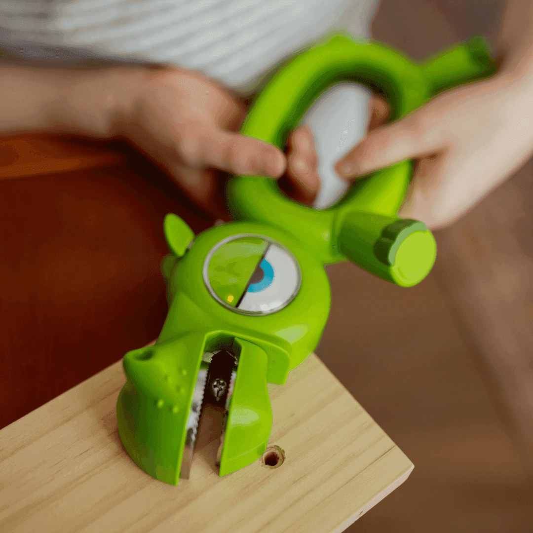 Chomp the Green Hippo Kids Wrench - HandyFamm